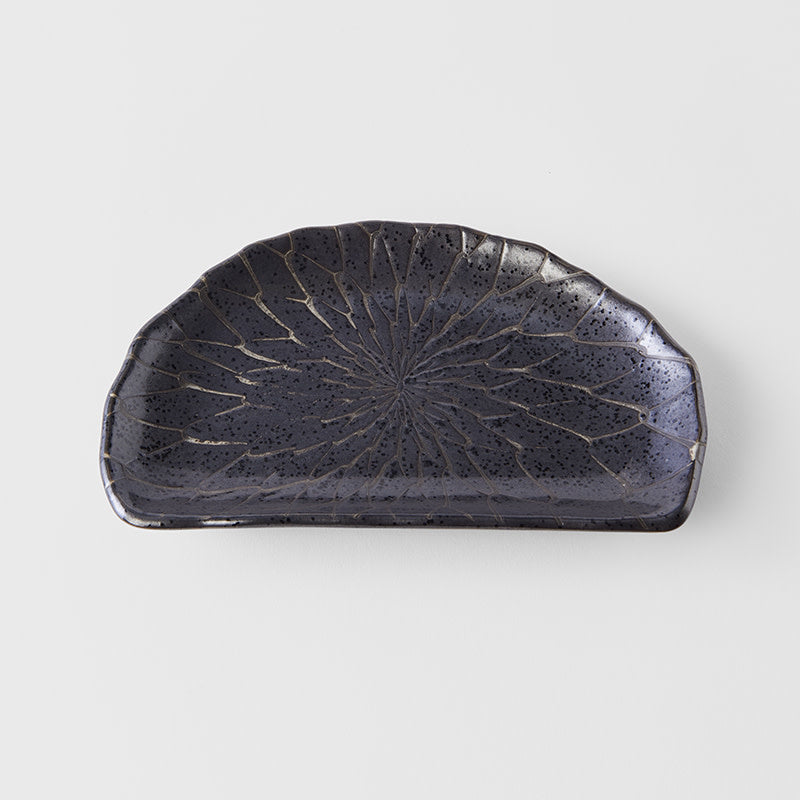 Plate D Shaped 21cm Charcoal Net Design - Image 1