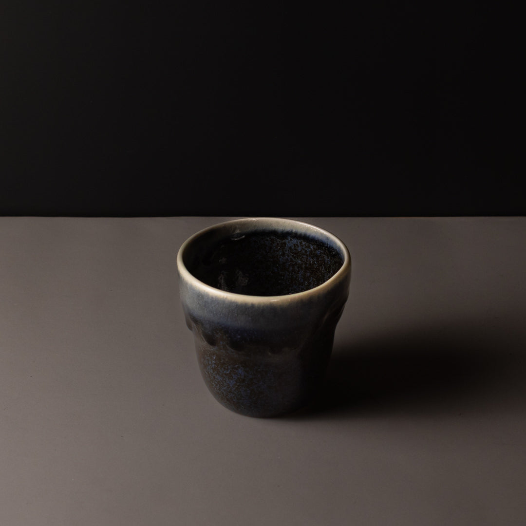 Mug Yunomi 280ml Dark Indigo Glaze - Image 4