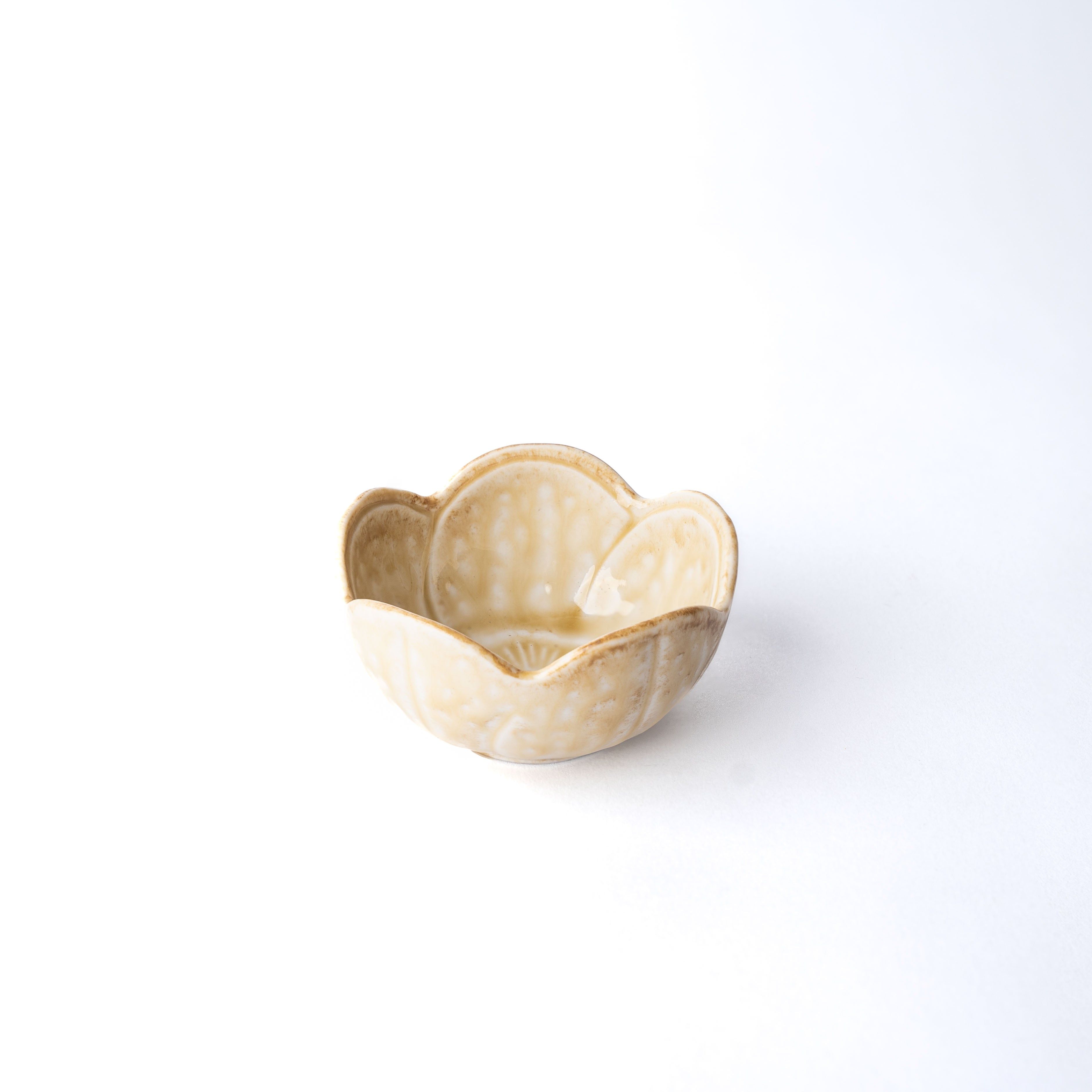 Sauce Dish Ume Shape Dune Glaze - Image 1