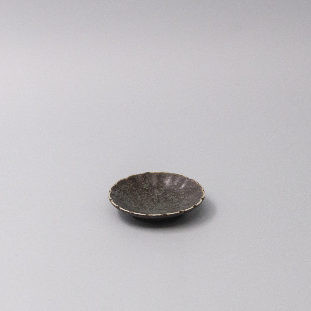 Sauce Dish 8cm Scallop Indigo Fade Glaze - Image 1