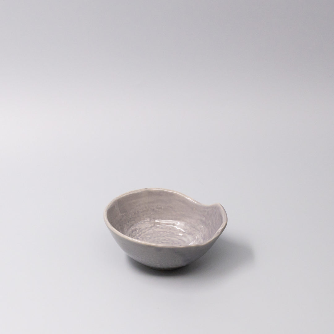 Bowl with Handle 13cm Amethyst Glaze - Image 1