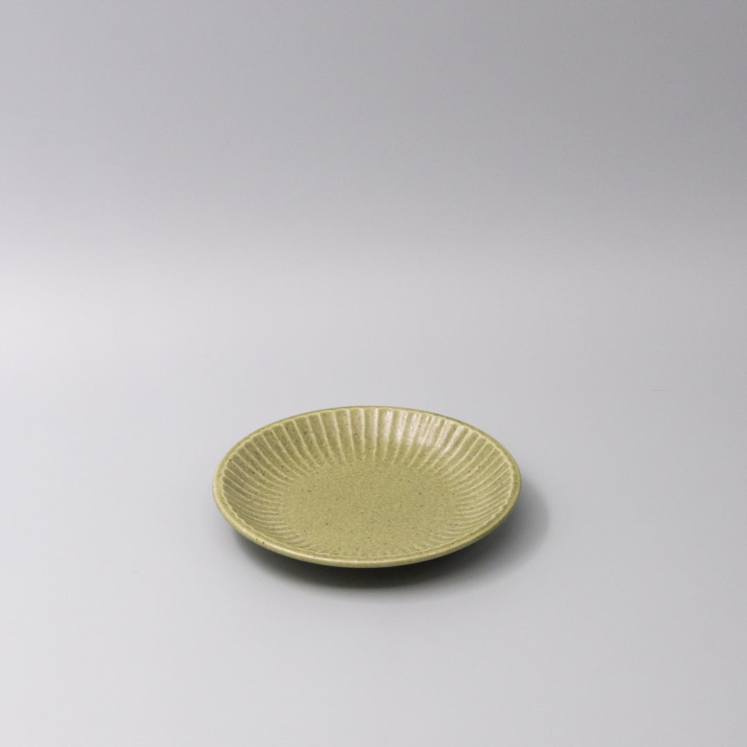 Tapas Plate 15.5cm Apple Green Glaze - Image 1