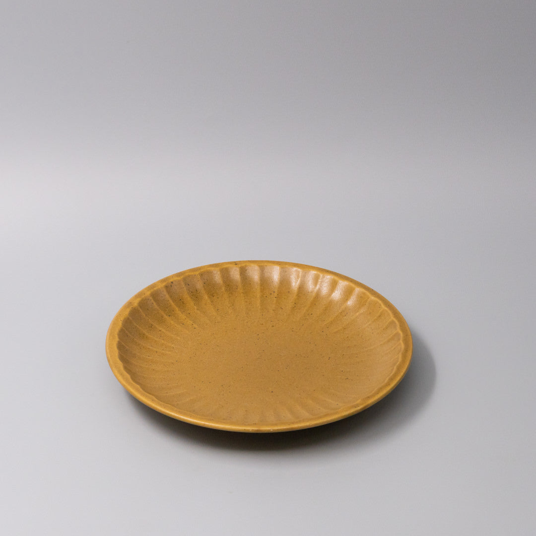 Plate 21.5cm Sunburst Turmeric Glaze - Image 1