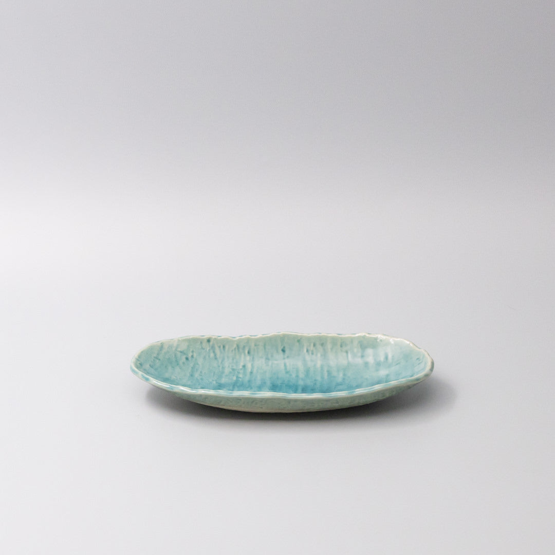 Sushi Plate 21cm Crackle Turquoise Glaze - Image 1
