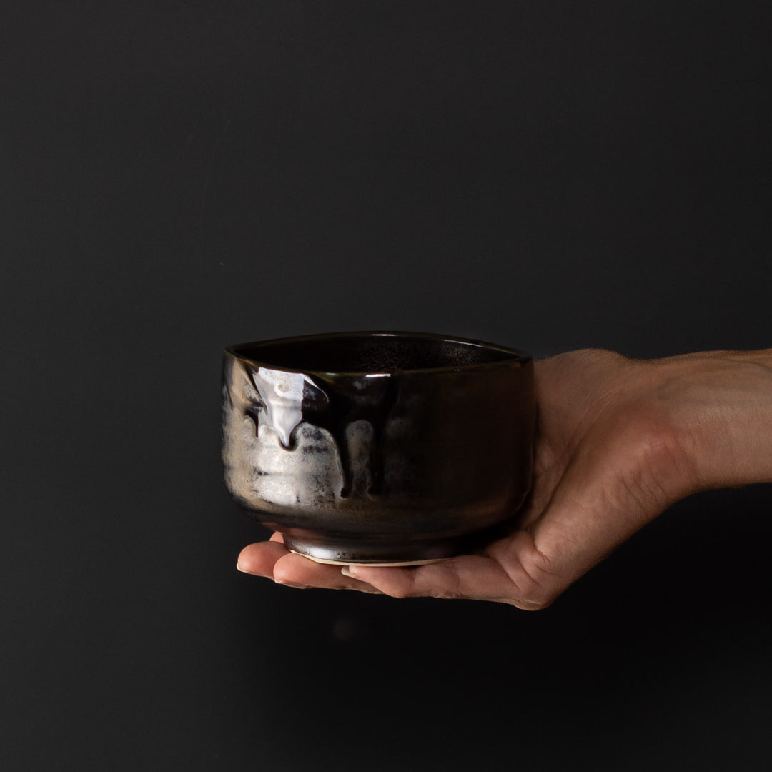 Matcha Tea Bowl 11.5cm Metallic Black - Image 1