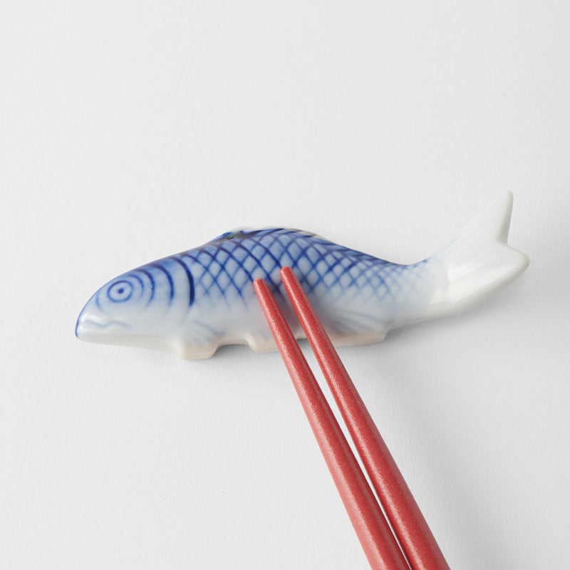 Chopstick Rest Blue Fish White Glaze - Image 1