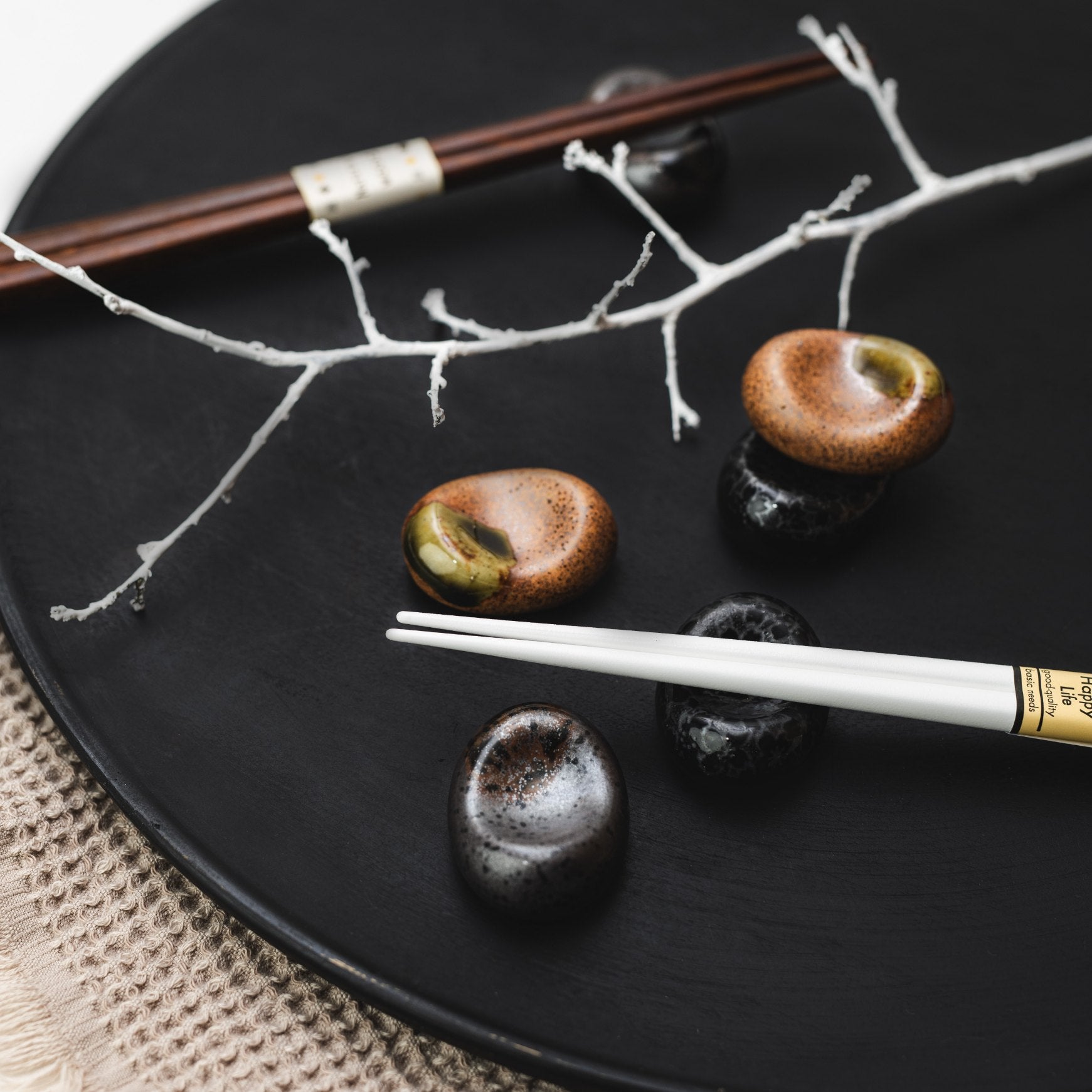 Chopstick Rest Pebble Brown with Green Splash - Image 2