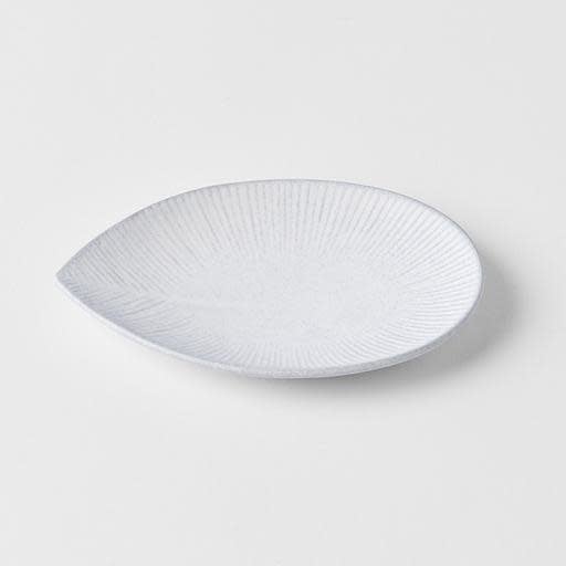 Plate Oval 13.5cm Snow Leaf Glaze - Image 1