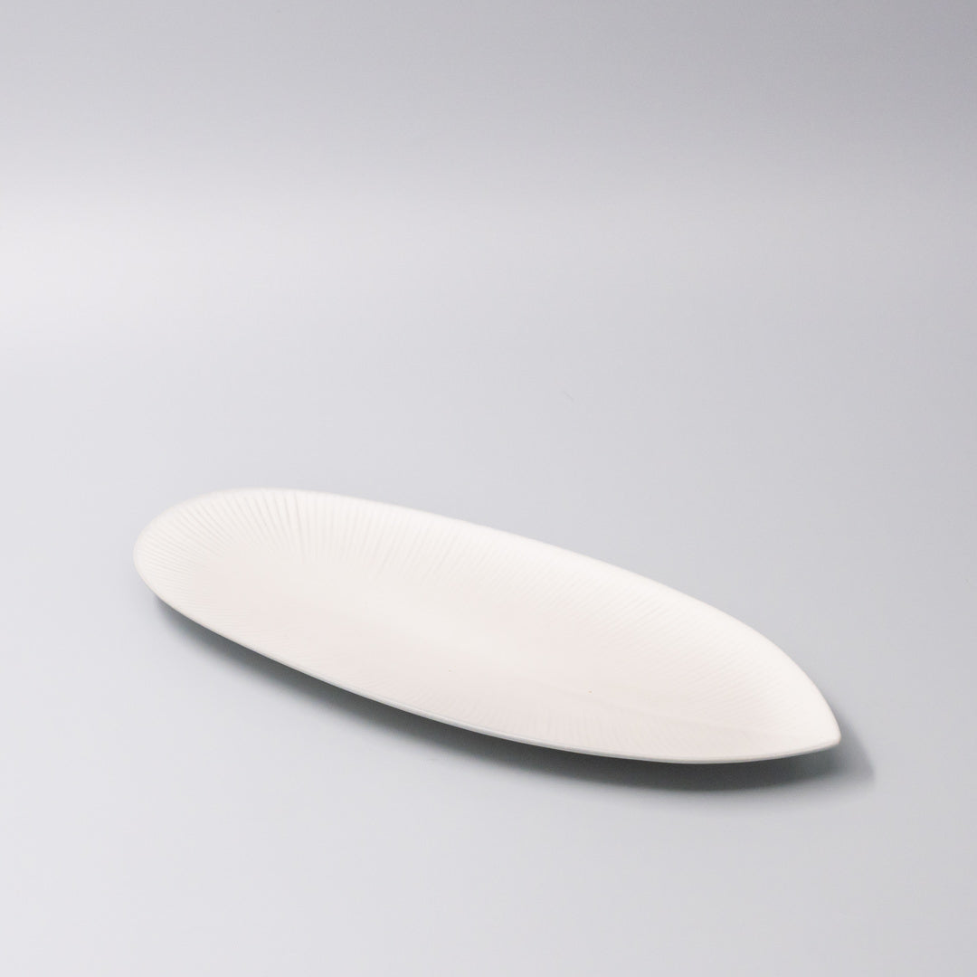 Plate Oval 31.5cm Snow Leaf Glaze - Image 1