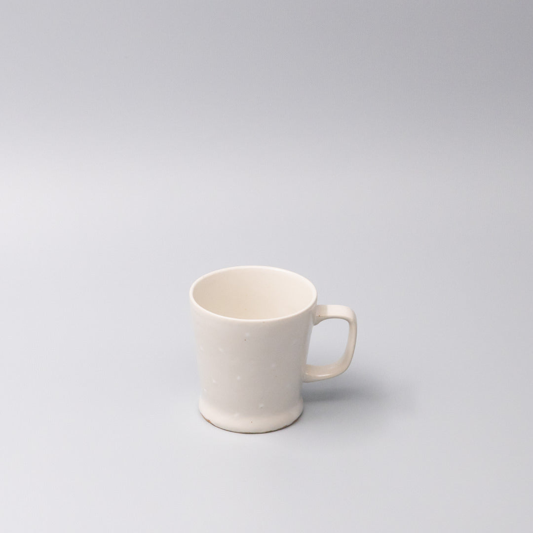 Mug 8.5cm White Dot Glaze - Image 1