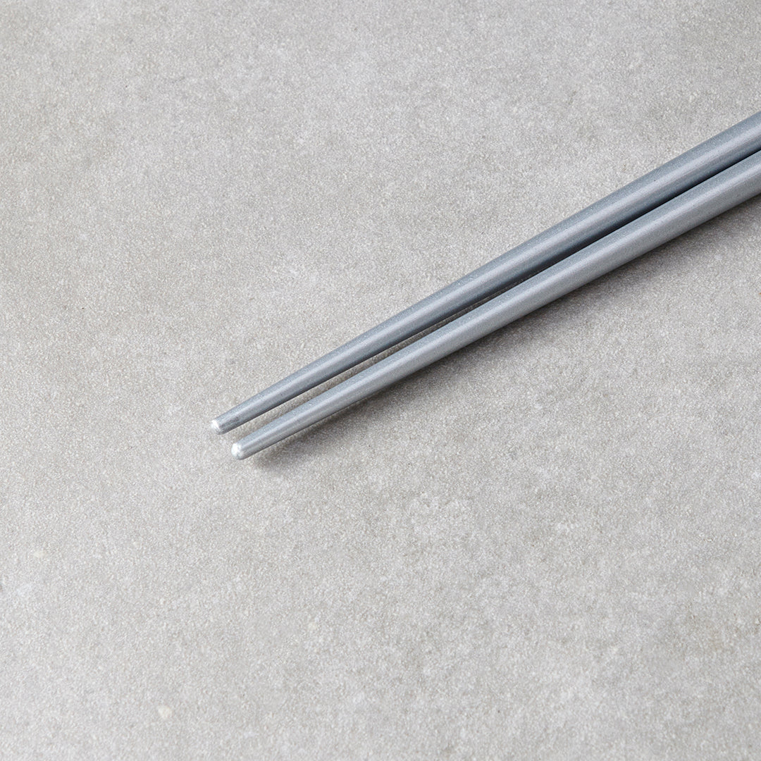 Chopsticks Lacquered Silver & White - Image 1