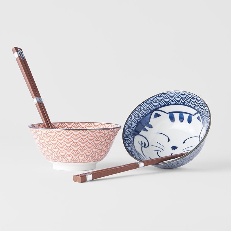 Bowl Set 2pcs with Chopsticks Red & Blue Cat Maneki Wave Design - Image 4