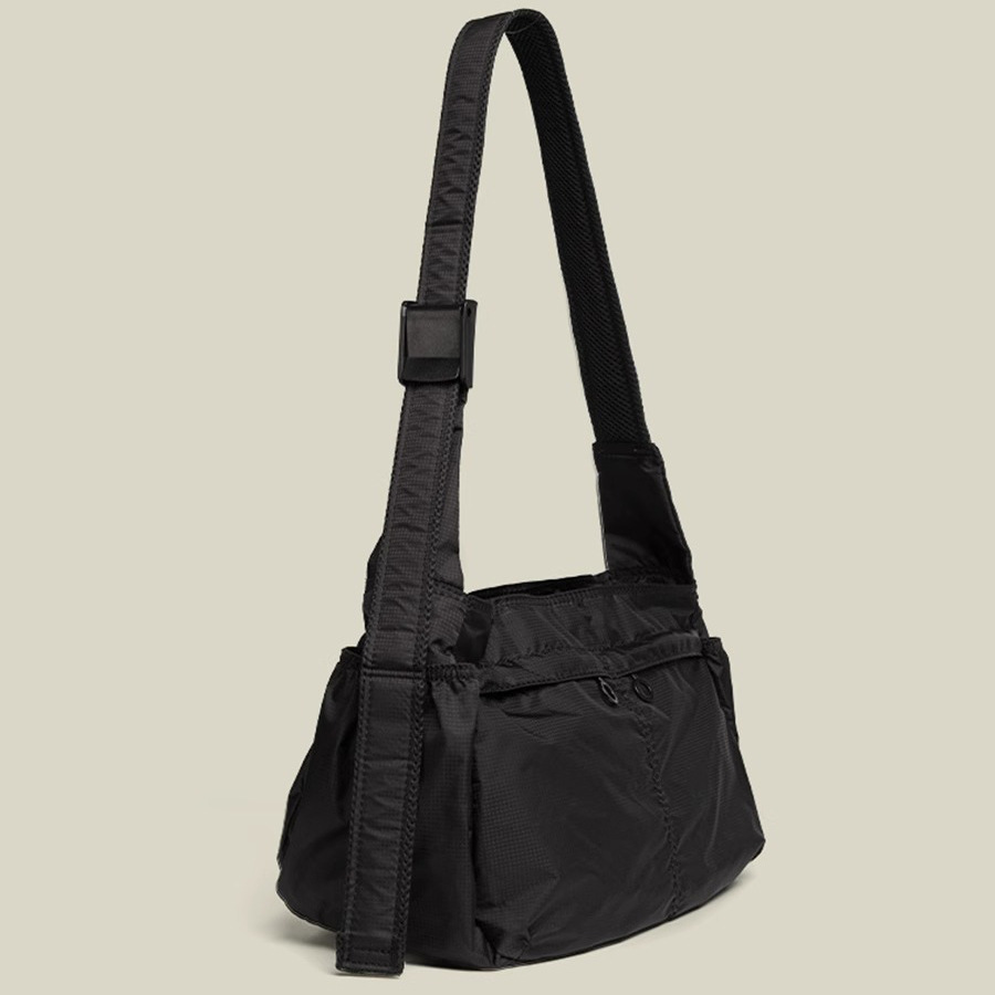 Green Large Capacity Nylon Tote Bag - Water Resistant Casual Shoulder Bag for Daily Use and Outdoor Activities - Image 3