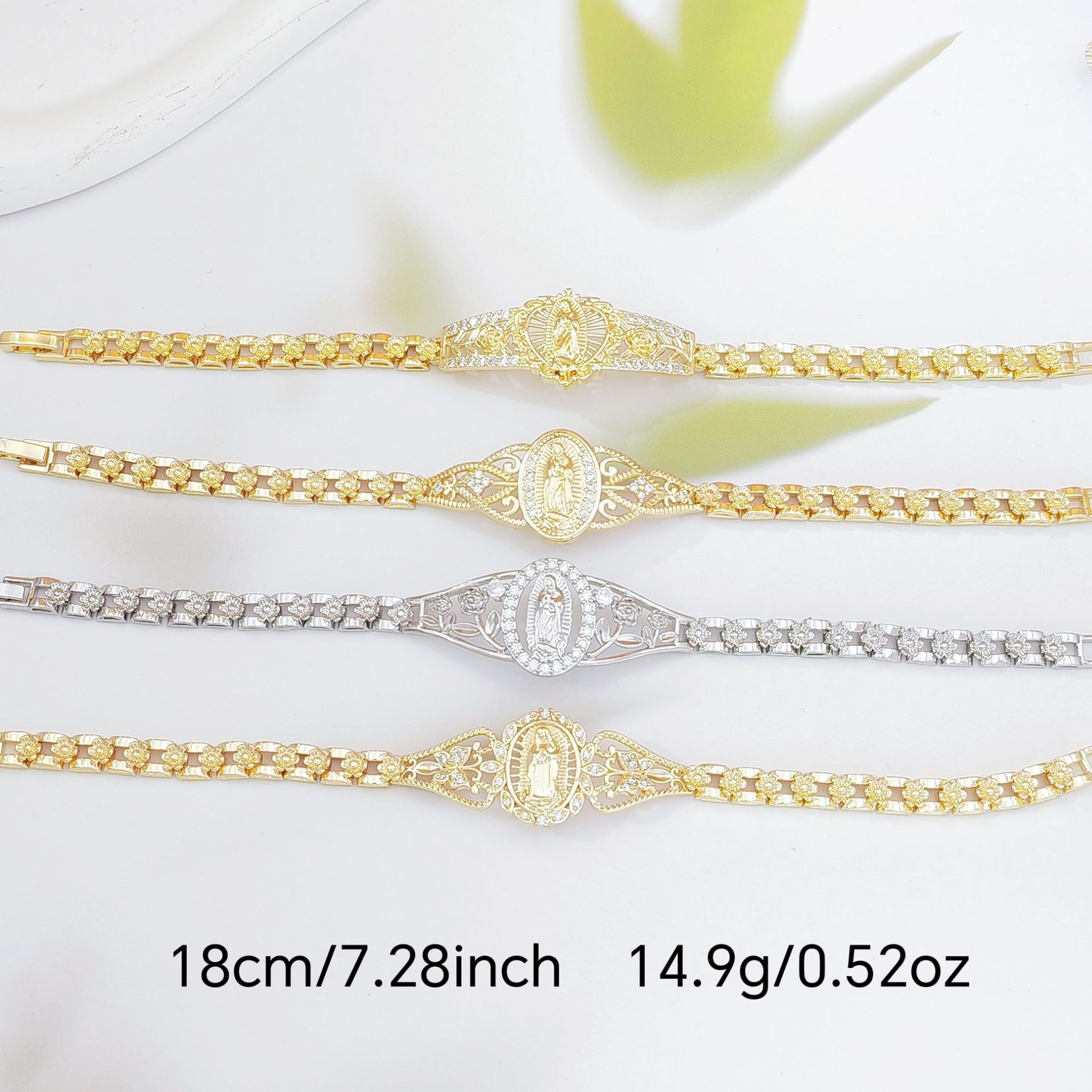 Elegant Hollow Floral Geometric Bracelet – Gold-Plated Copper Fashion Jewelry with Delicate Chain Design(R80） - Image 2