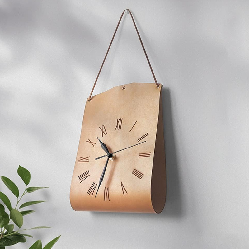 Light Brown Nordic Style PU Leather Hanging Wall Clock Vintage Industrial Design with Roman Numerals Creative Art Timepiece for Cafe Living Room and Office - Image 1