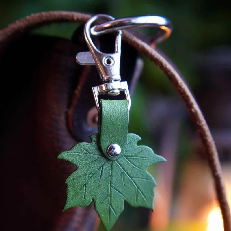Green 3 Pack PU Leather Maple Leaf Keychain Set Vintage Style Autumn Leaf Keyring Bag Charm Pendant for Women Handbag and Car Keys - Image 1
