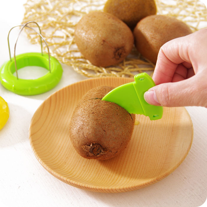 Green 4 Pack Kiwi Fruit Cutter and Peeler Tool with Detachable Knife - Stainless Steel Wire Slicer for Dragon Fruit & Soft Fruits - Mess-Free Kitchen Gadget - Image 3