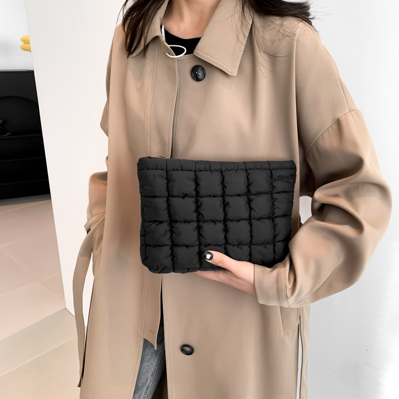 Black Puffer Makeup Bag Quilted Pouch Cosmetic Organizer Bag Soft Nylon Travel Toiletry Bag Zipper Handbag for Women - Image 1