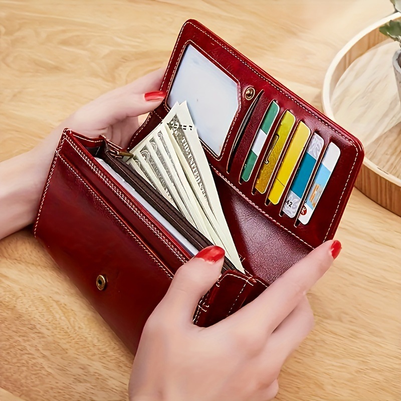 Red Women's Vintage Oil Wax Leather Long Wallet - Elegant Large Capacity Purse with Secure Zipper - Image 2