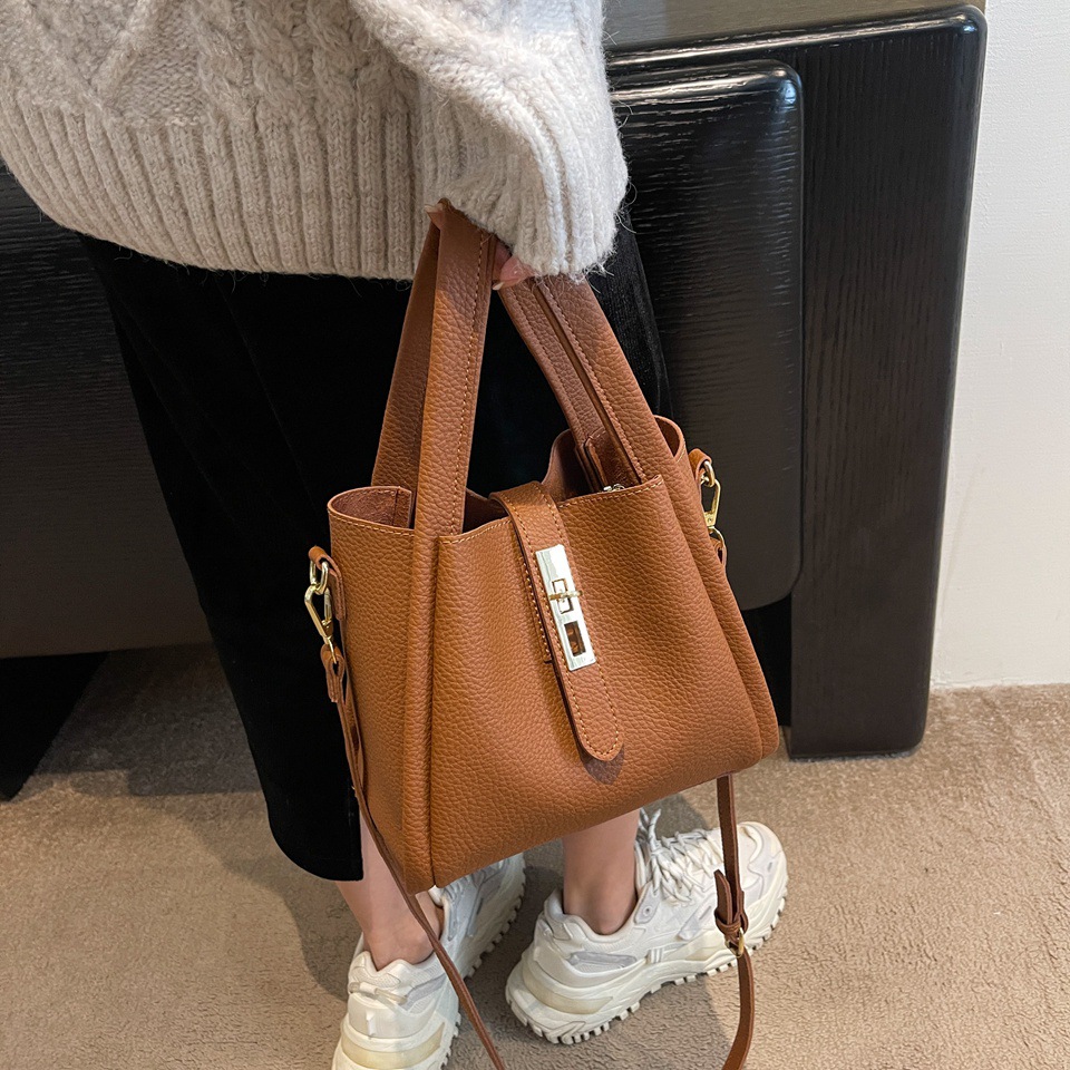 Brown Retro 2-Piece Women's Bucket Bag Set with Removable Inner Pouch PU Leather Crossbody Handbag and Fashionable Tote for Australian Everyday Use - Image 1