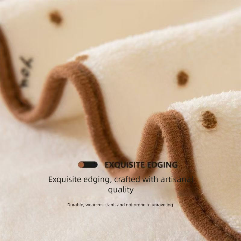 5-Pack Green Soft Absorbent Face Towels with Bear Pattern Design – Quick-Drying Plush Towel Set for Bath and Daily Use - Image 4