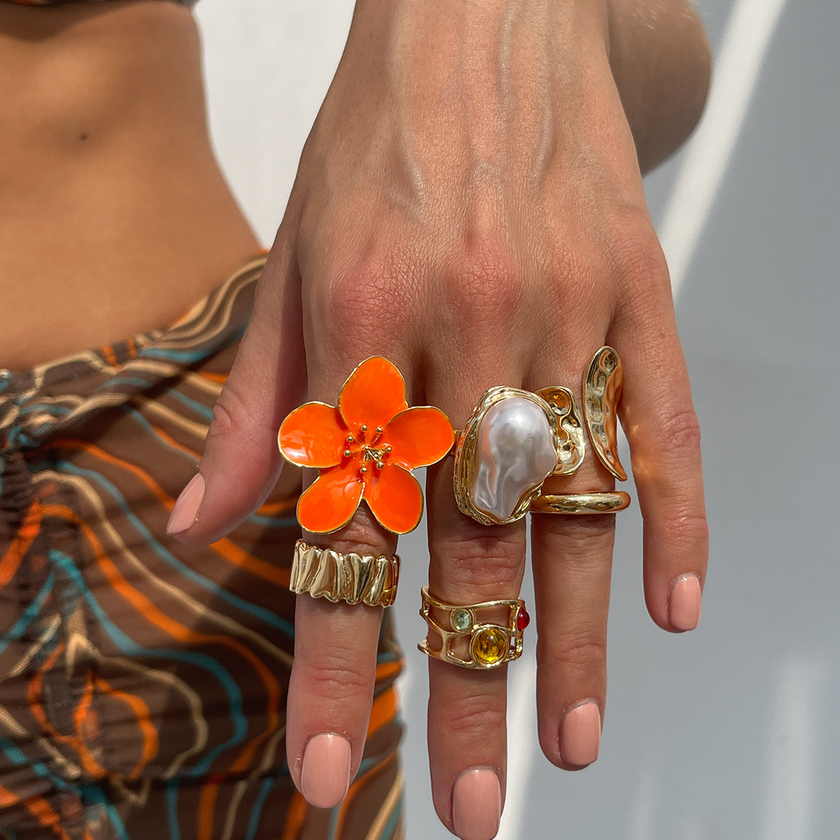 6-Piece Gold Chunky Stackable Ring Set Orange Enamel Flower & Baroque Pearl - Adjustable Open Finger Jewellery for Women (Light Gold) - Image 1