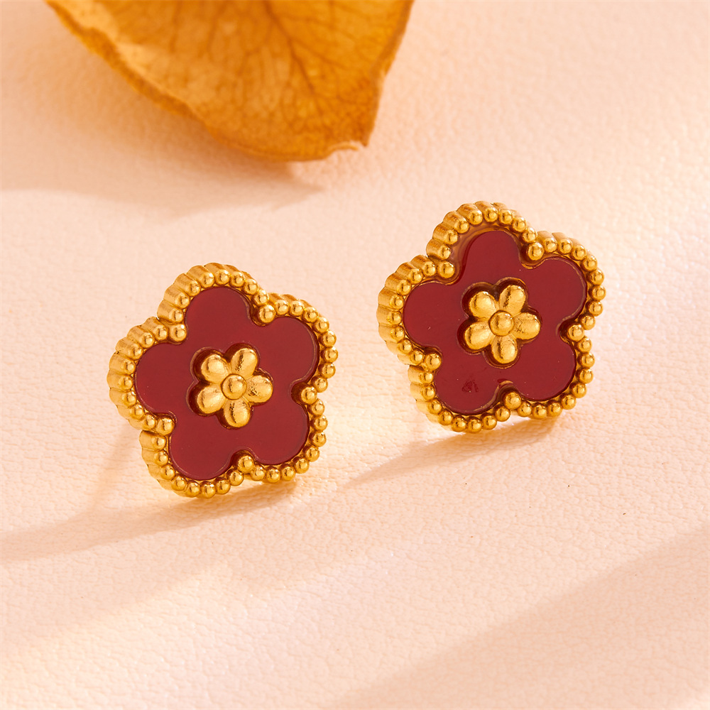 Red Shell Five-Petal Flower Stud Earrings - 18K Gold Plated Stainless Steel Floral Jewellery for Women - Hypoallergenic & Tarnish Resistant (13mm) - Image 1