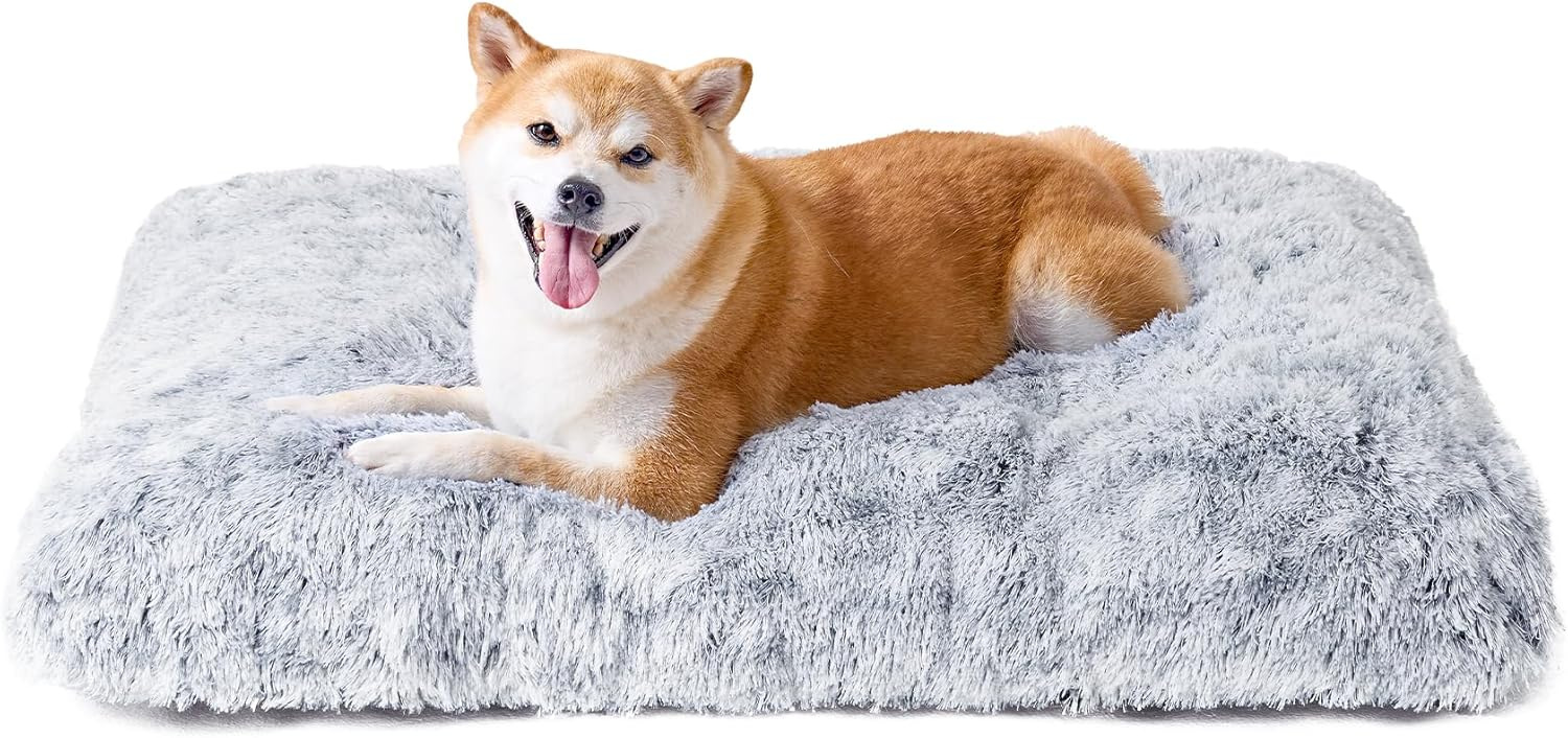 Luxury Long Plush Pet Bed Mat Faux Fur Crate Pad 80x55cm Light Grey Soft Warm Cushion for Medium to Large Dogs - Image 1
