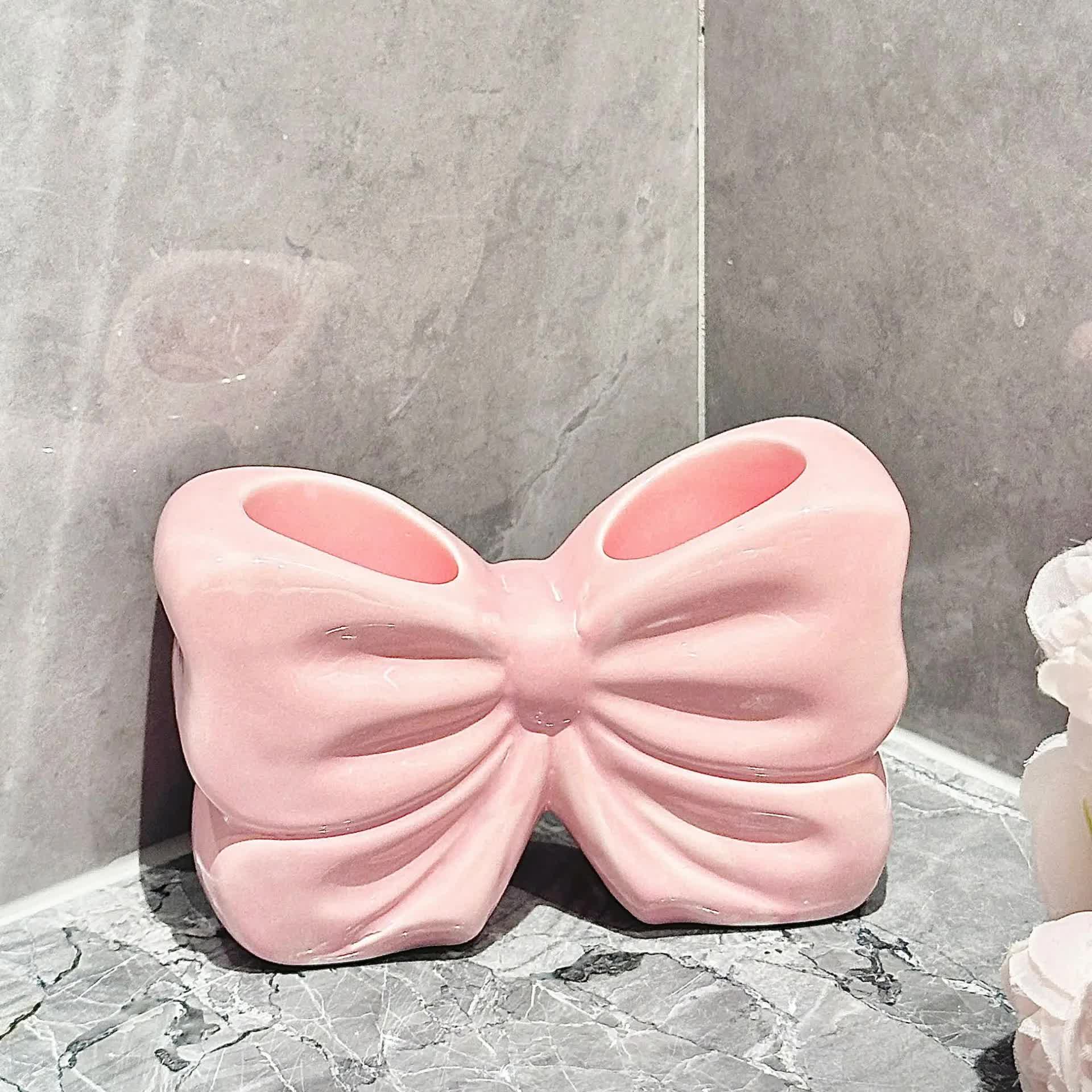 Pink Chic Bowknot 2-Slot Toothbrush Holder - Resin Retro Cute Desktop Decorative Stand - Image 1