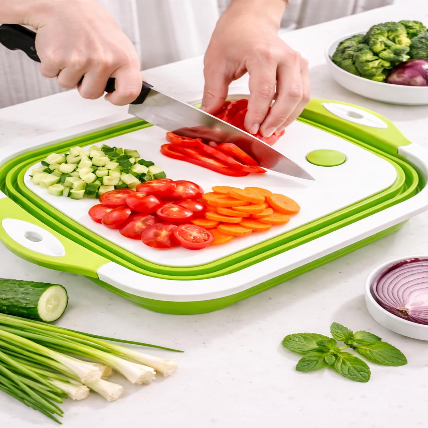 3-in-1 Green Collapsible Cutting Board & Drain Basin & Storage Tub - Portable Multifunctional Food Grade Storage Basket(37x27x12cm) - Image 1
