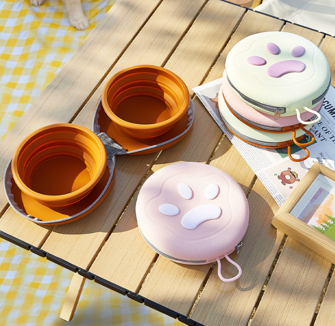 Brown-pink Portable Collapsible Double Pet Bowls for Dogs and Cats - 2x 450ml Food Grade Silicone Travel Feeder with Zippered Paw Carrying Case - Lightweight Outdoor Water and Food Bowl Set - Image 3