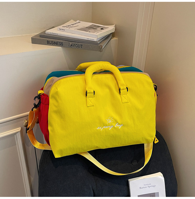 Yellow Color-Block Travel Bag - Large Capacity Women's Handbag for Leisure, Gym, and Weekend Trips - Versatile Shoulder & Crossbody Bag - Image 1