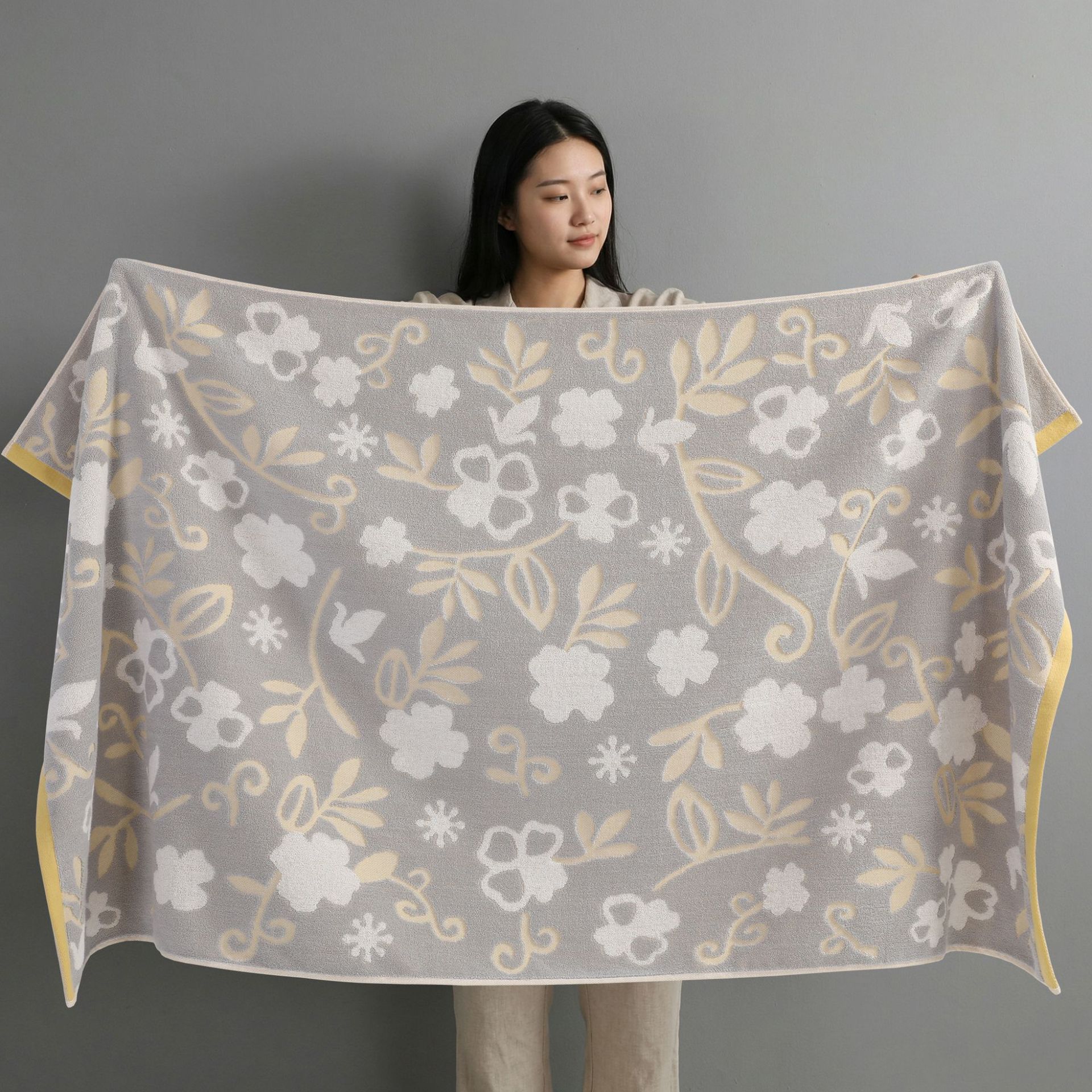 Grey Balloon Deluxe Extra Large Pure Cotton Beach & Bath Towel | Highly Absorbent, Thick 70 x 140 cm | Fun Cartoon Design - Image 1