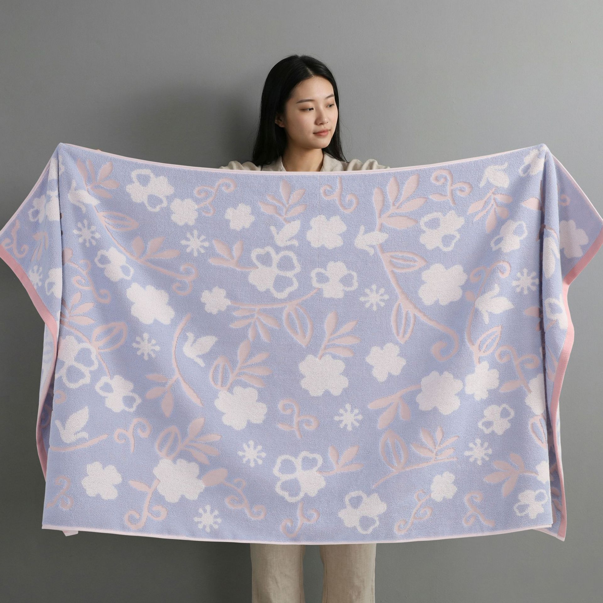 Light Purple Balloon Deluxe Extra Large Pure Cotton Beach & Bath Towel | Highly Absorbent, Thick 70 x 140 cm | Fun Cartoon Design - Image 1