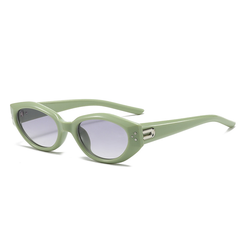 Green Retro Oval Sunglasses for Women | Face-Slimming High-End Design | Ultra-Light UV Protection 3-Piece Set - Image 1