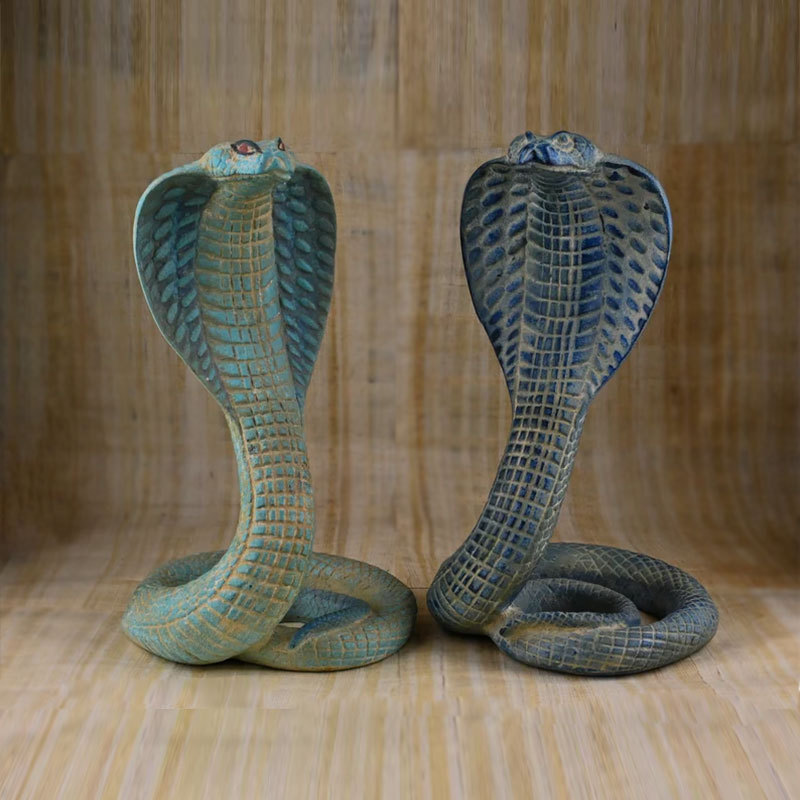 Black Decorative Resin Cobra Statue - Unique Animal Figurine for Home Decor & Creative Gifts - Image 4