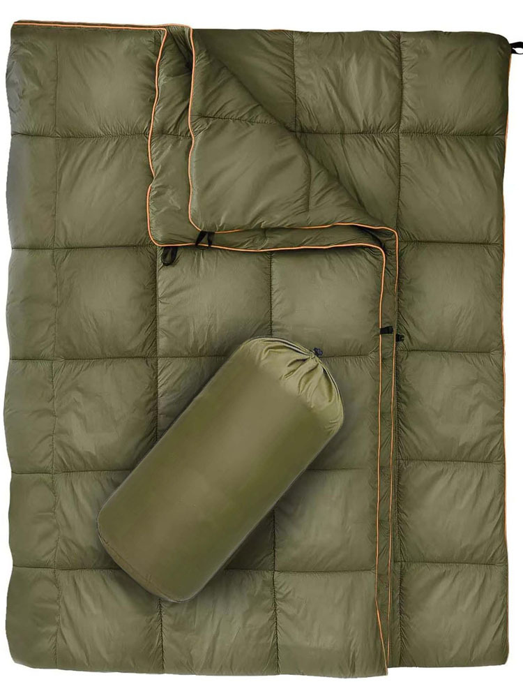 Military Green Compact Lightweight Quilted Blanket - Soft, Warm, and Portable for Outdoor Adventures - Image 1