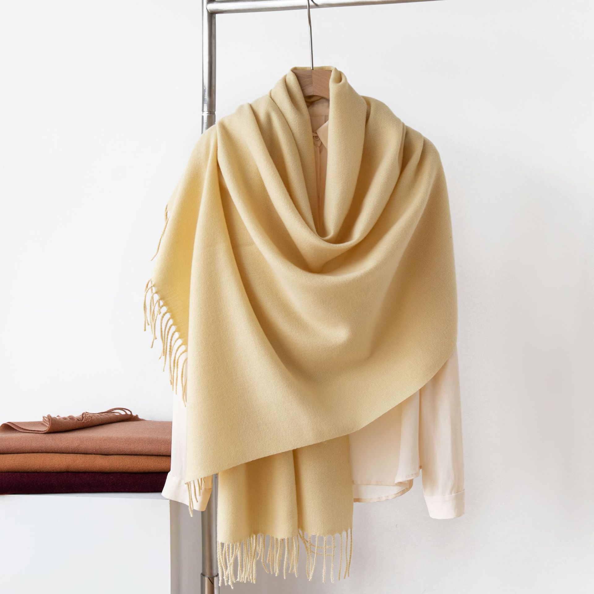 Green Autumn & Winter Korean-Style Women's Cashmere-Like Scarf – Solid Color, Warm, Versatile Wrap - Image 4