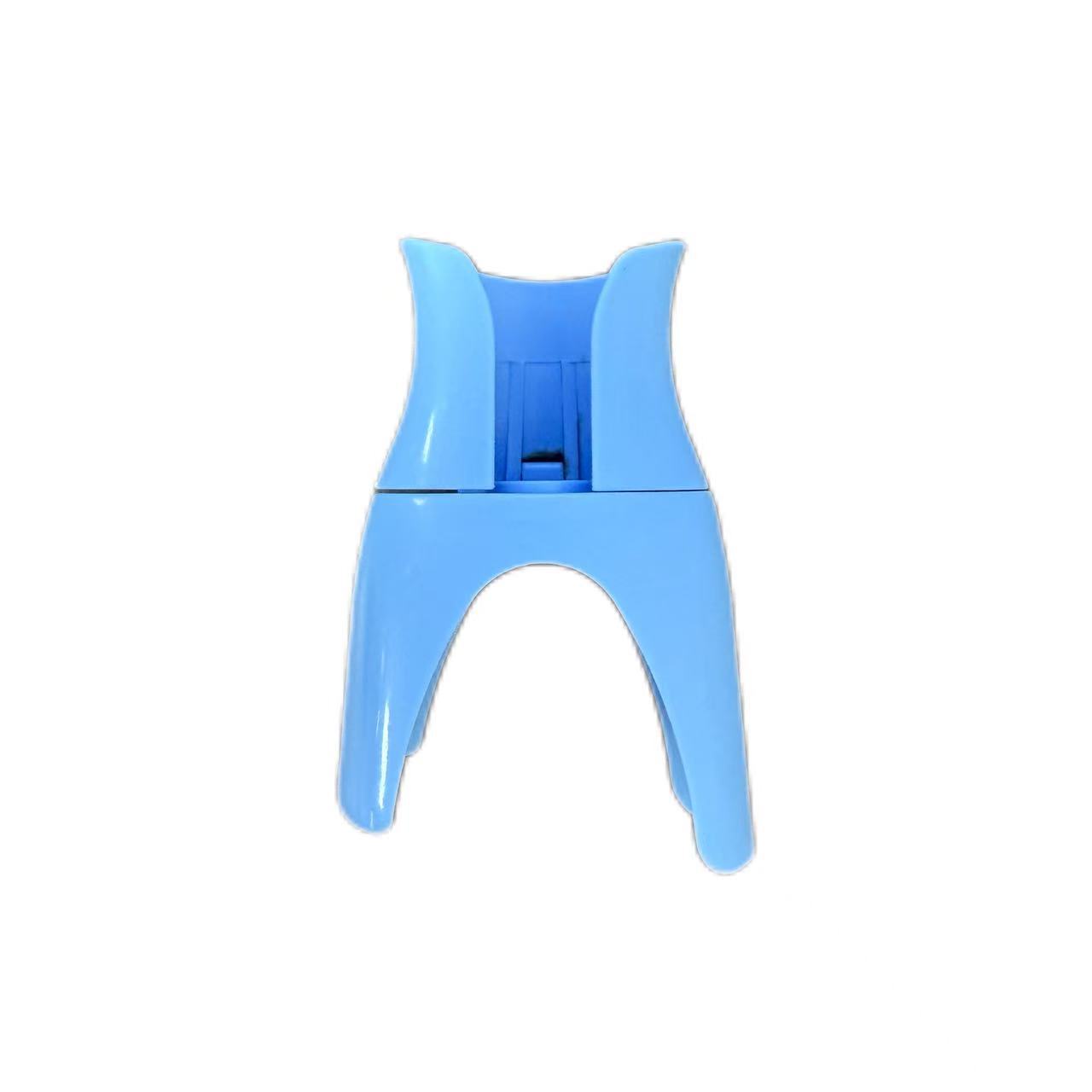 Light Blue Eye Drop Applicator – Safe & Hygienic Eyedrop Dispenser for Precise Application - Image 1
