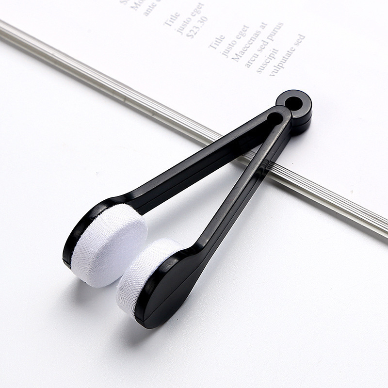 10 Pcs Black Portable Eyeglass Cleaning Clip - Dual-Sided Microfiber Tongs for Safe, Streak-Free Lens Care - Image 1