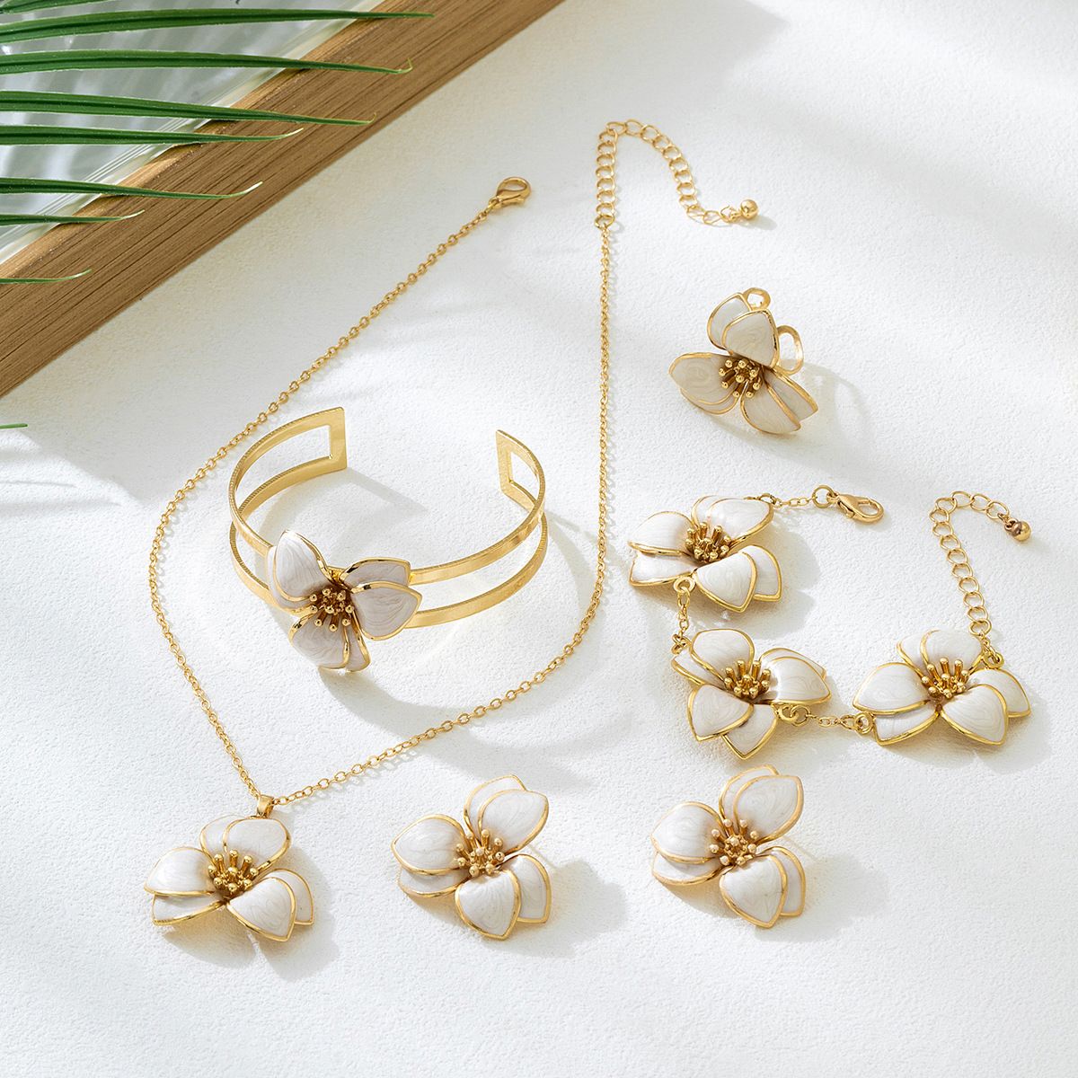 White Floral Enamel Jewelry Set – Five-Piece Alloy Accessory Collection with Minimalist Botanical Design - Image 1