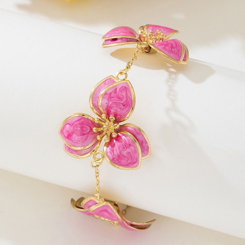 White Floral Enamel Jewelry Set – Five-Piece Alloy Accessory Collection with Minimalist Botanical Design - Image 2