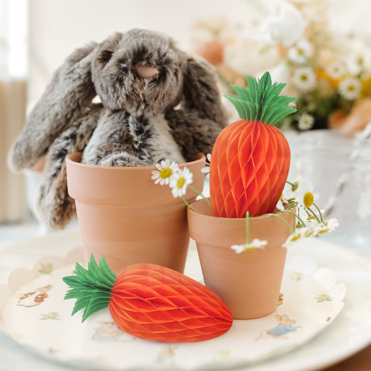 Easter Carrot Honeycomb Decorations – 10-Piece Set of 15cm Paper Carrots, Hanging Ornaments for Party and Home Decoration - Image 2