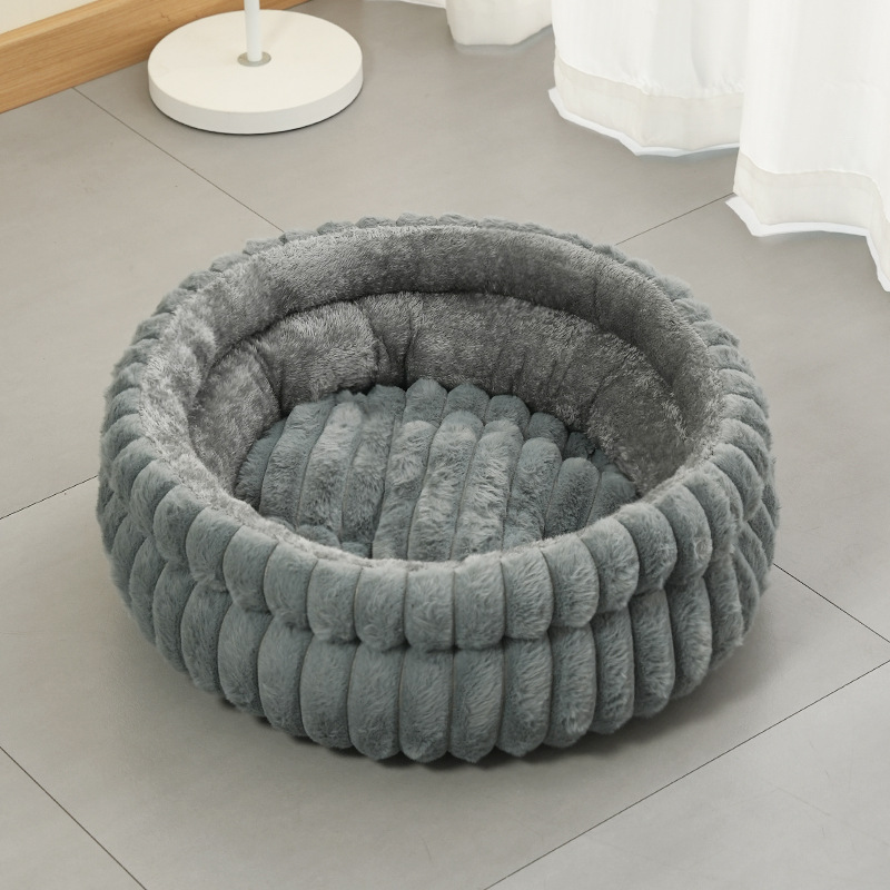 Grey Plush Round Pet Bed with Removable Cushion M Size, Thickened Warm Dog and Cat Nest for Small to Medium Pets, Cozy and Soft Sleeping Space for Home Use - Image 1