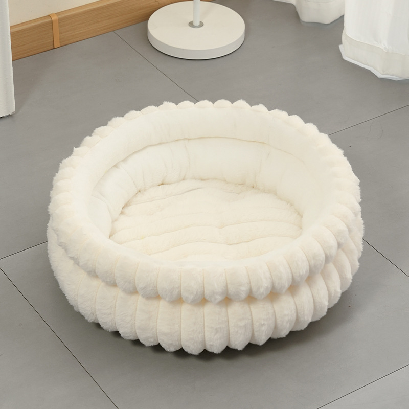 White Plush Round Pet Bed with Removable Cushion M Size, Thickened Warm Dog and Cat Nest for Small to Medium Pets, Cozy and Soft Sleeping Space for Home Use - Image 1