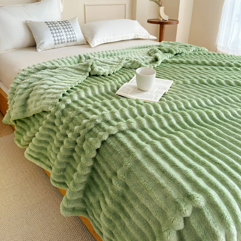 180 x 200 CM Ultra-Soft Faux Rabbit Fur Plush Sofa Cushion & Bedding Blanket - Luxury Double-Sided Thickened Winter Fleece - Image 3