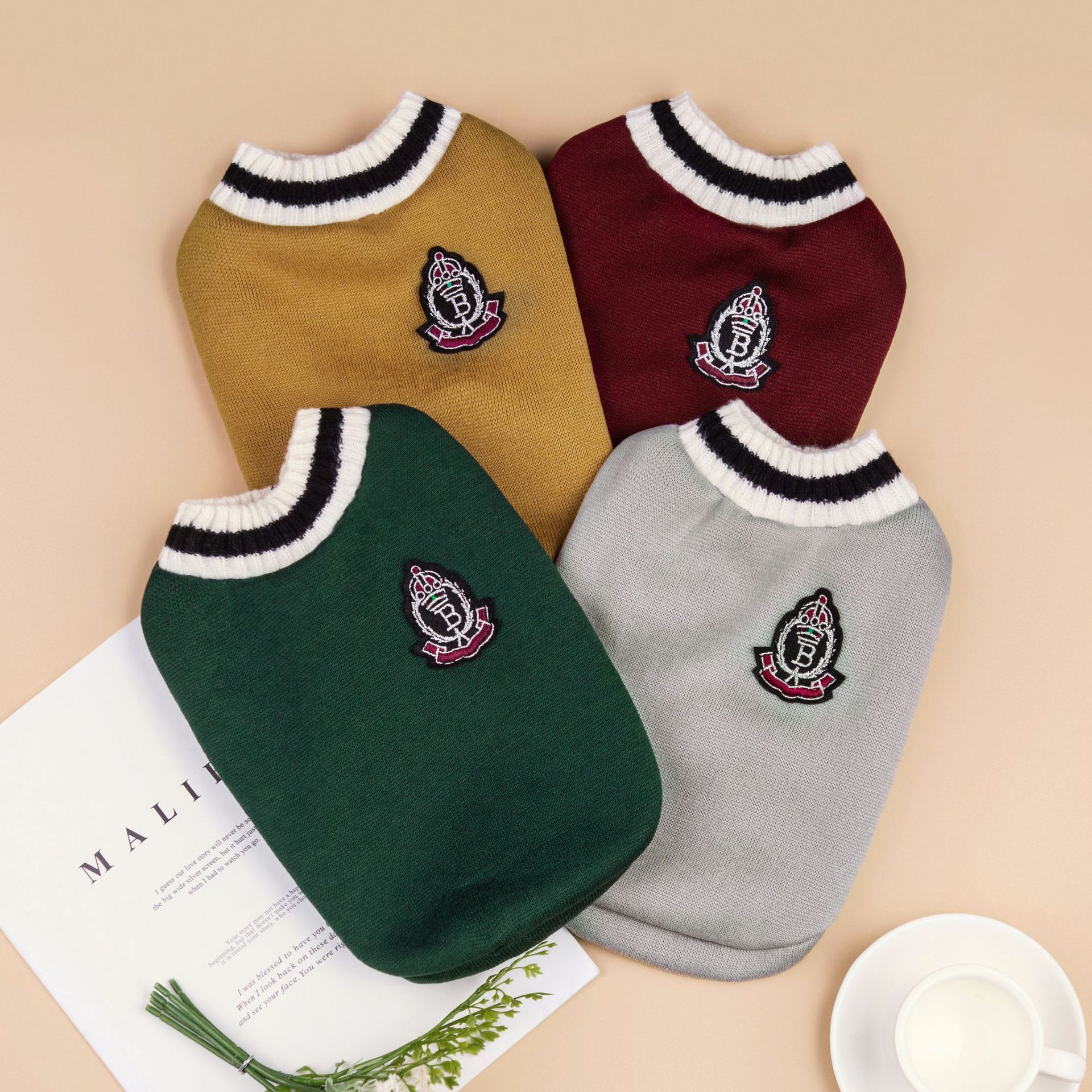 4-Pack M Size Preppy Style V-Neck Knitted Cotton Pet Sweater - Hair-Resistant & Breathable, Classic Fleece-Lined Pullover for Cats and Dogs(Green + Red + Khaki + Grey) - Image 1