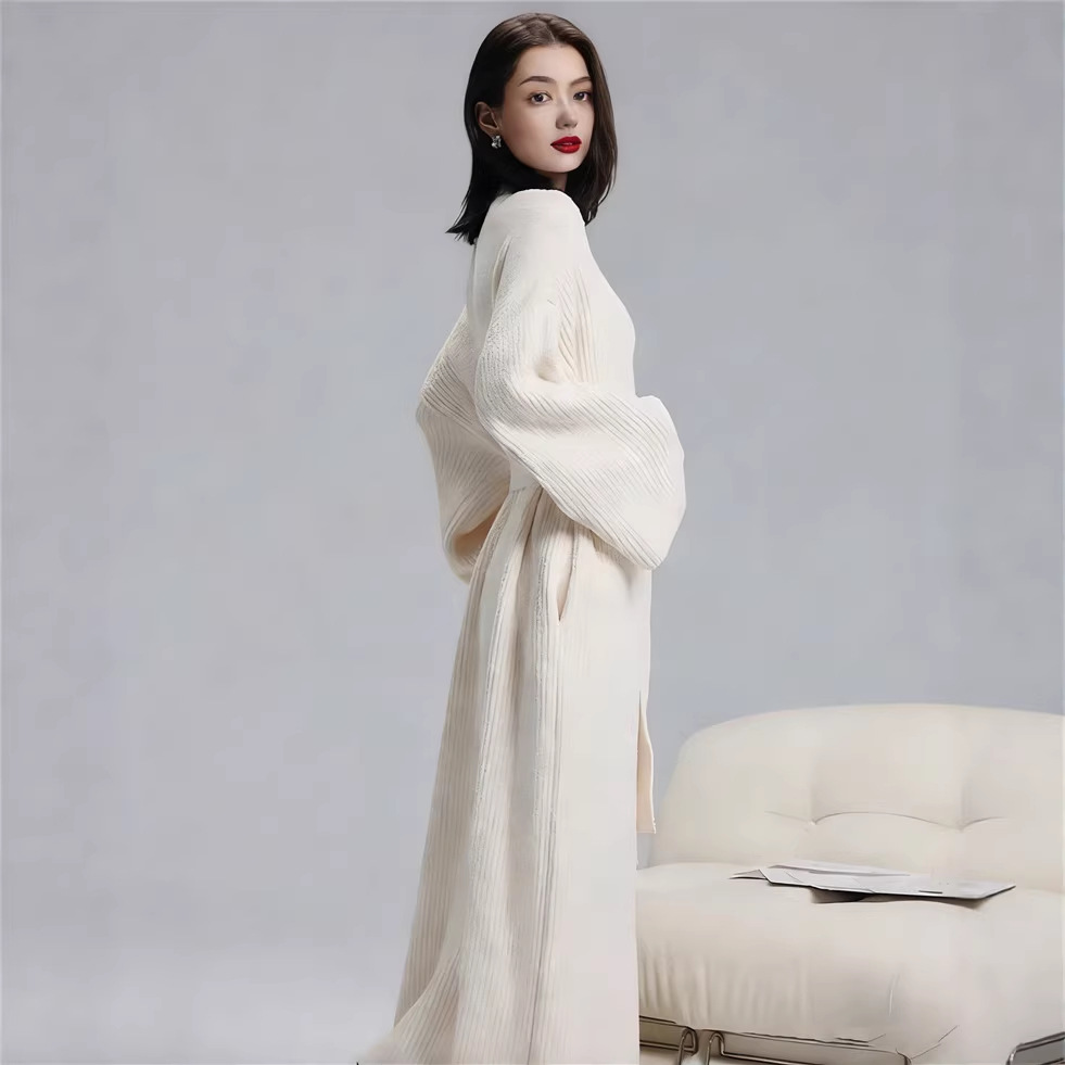 Pink Women's Ultra-Soft Plush V-Neck Cardigan Robe - Extra Thick Half-Velvet Warm Housecoat & Outdoor Wearable Sleepwear - Image 3
