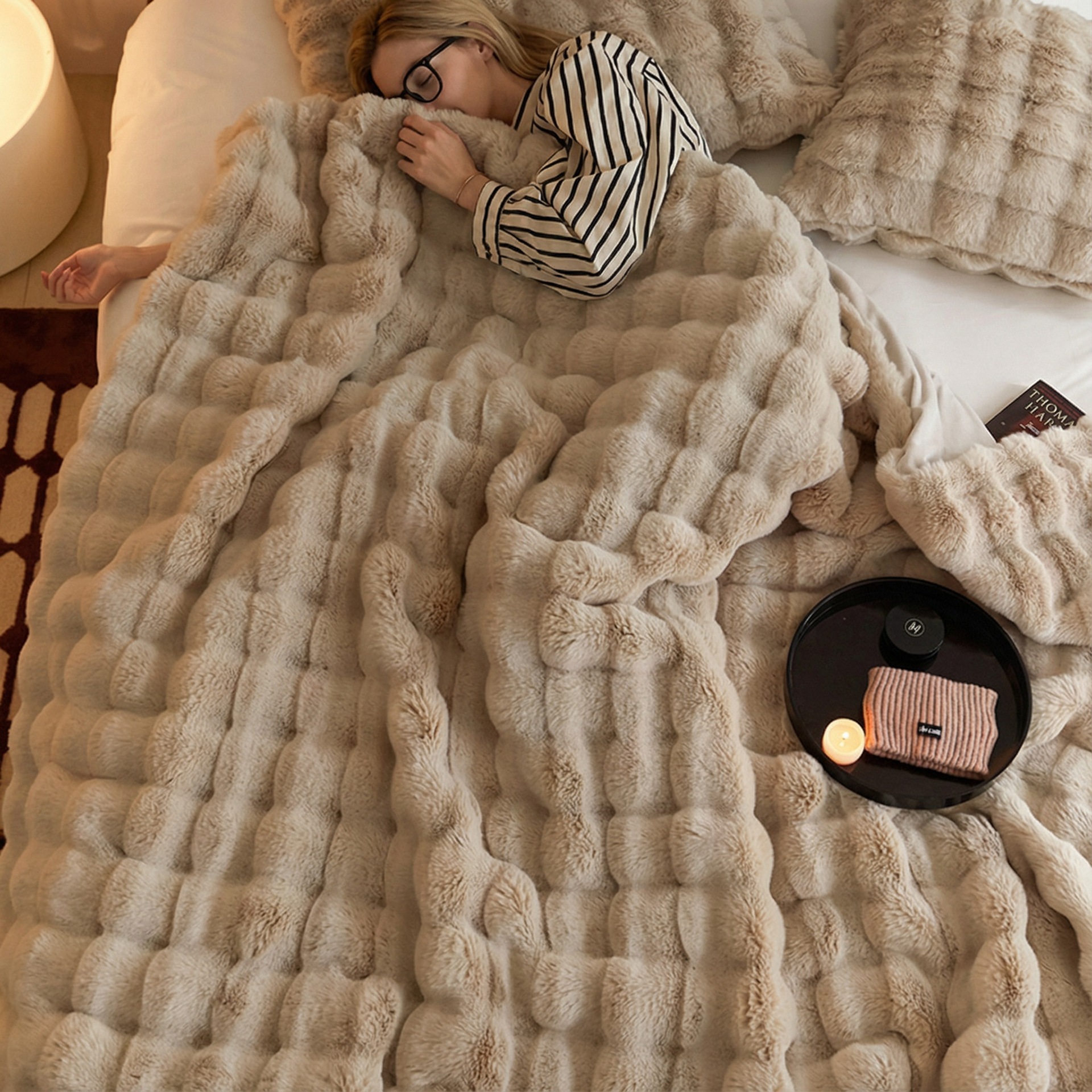 Brown Luxury Tuscany Fleece Rabbit Fur Bubble Blanket - Double-Sided Thickened Soft Plush Extra Large Bedding Set(200x230 CM Large Blanket + 2 Pack 45x45 CM Cushion Cover) - Image 4