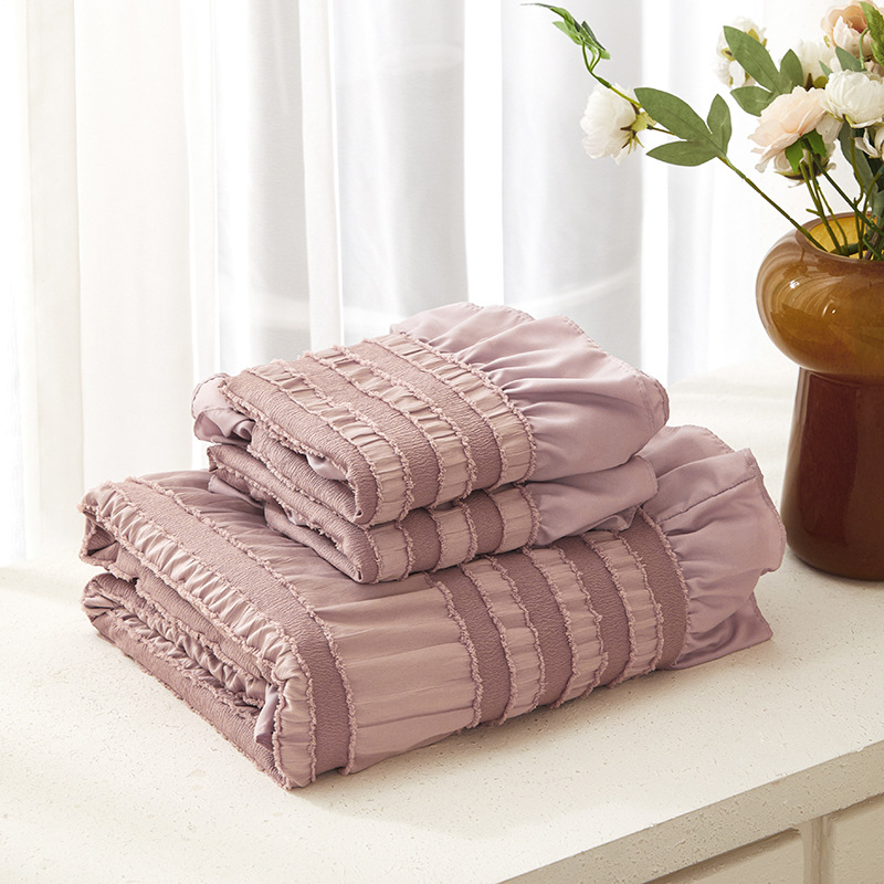 Pink Elegant Ruffle Seersucker Duvet Cover with 2PCS Pillow Shams - 3-Piece Vertical Stripe Clipped Floral Textured Bedding (King Size 264 x 229 CM) - Image 2